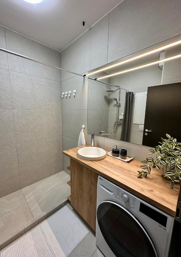 Cityscape Apartment ~ Ac/Indoor Parking/Balcony Budapeszt Zewnętrze zdjęcie