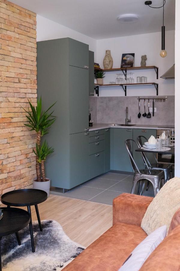 Cityscape Apartment ~ Ac/Indoor Parking/Balcony Budapeszt Zewnętrze zdjęcie